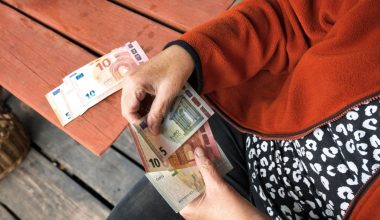 Συνταξιούχοι: Στις 30 Νοεμβρίου η πληρωμή των 400 ευρώ – Ποιοι είναι οι δικαιούχοι
