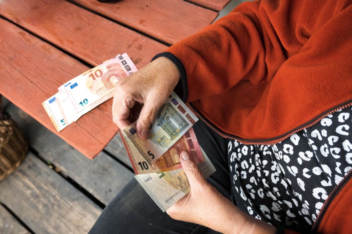 Συνταξιούχοι: Στις 30 Νοεμβρίου η πληρωμή των 400 ευρώ – Ποιοι είναι οι δικαιούχοι