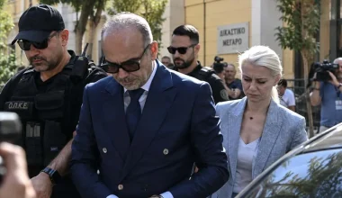Για ανθρωποκτονία με ενδεχόμενο δόλο κατηγορούνται ο Η.Θεοδωρόπουλος και η Ι.Γάκα για τον θάνατο του Γ.Μαζωνάκη