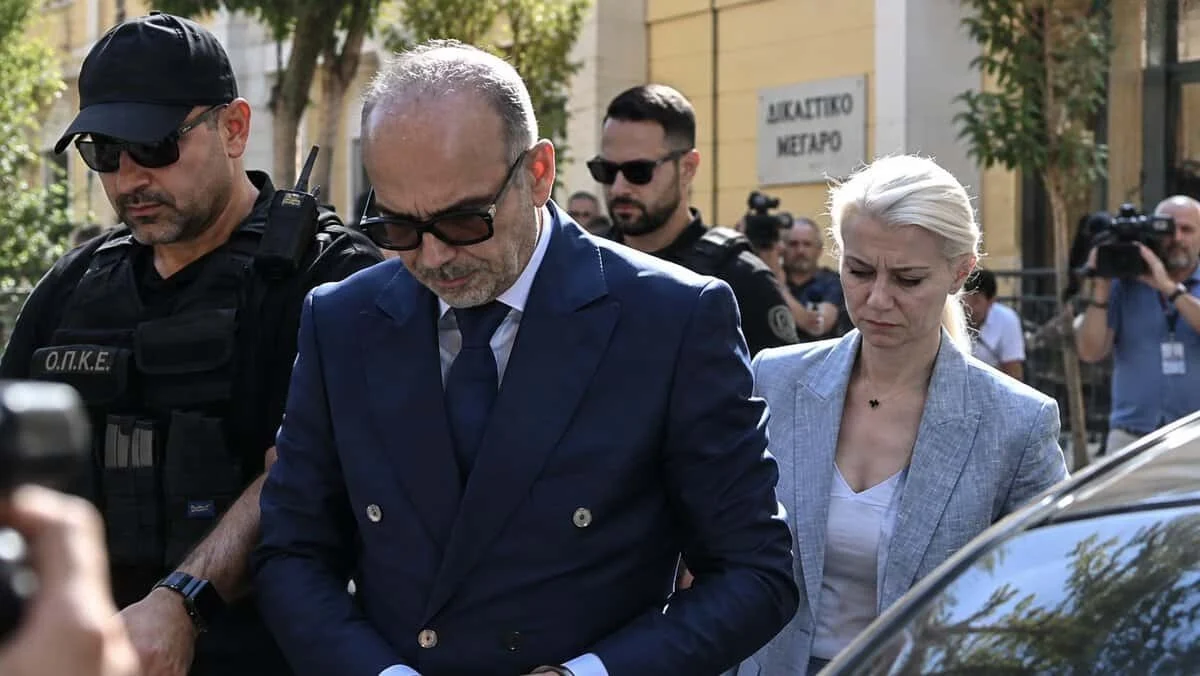 Για ανθρωποκτονία με ενδεχόμενο δόλο κατηγορούνται ο Η.Θεοδωρόπουλος και η Ι.Γάκα για τον θάνατο του Γ.Μαζωνάκη