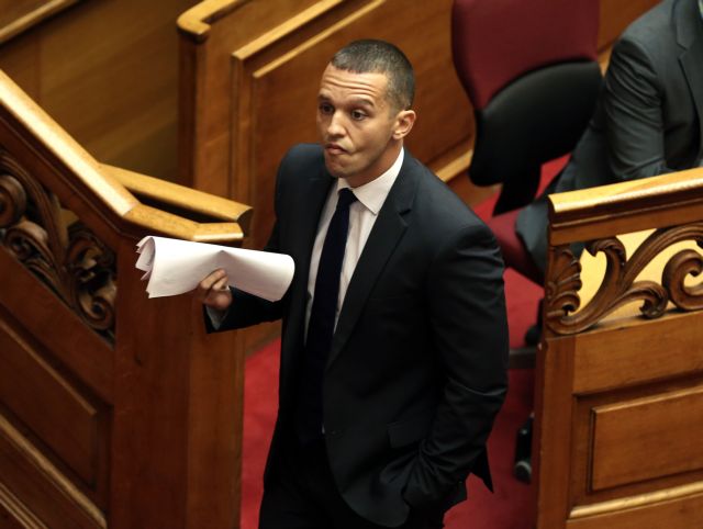 Η επιστροφή του Η.Κασιδιάρη ανακατεύει την πολιτική «τράπουλα»