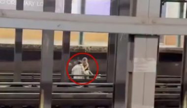 Σοκαριστικό βίντεο: 24χρονοι παρασύρθηκαν από το βαγόνι του Μετρό και κομματιάστηκαν (σκληρές εικόνες)