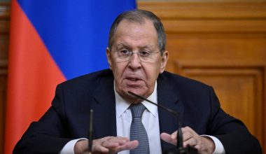 Σ.Λαβρόφ: «Έτοιμοι για νέες διαπραγματεύσεις με την Ουκρανία – Οι στρατιωτικές επιχειρήσεις θα συνεχιστούν»