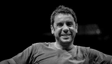 Αποκάλυψη Μ.Γιαννάκου: «Το ΕΚΑΒ βρήκε στα πόδια του Μαζωνάκη έναν χαλασμένο απινιδωτή»