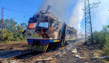 Οι Ρώσοι δεν σταματούν πουθενά: Κατέστρεψαν ακόμα ένα τρένο που μετέφερε γερμανικά όπλα (βίντεο)