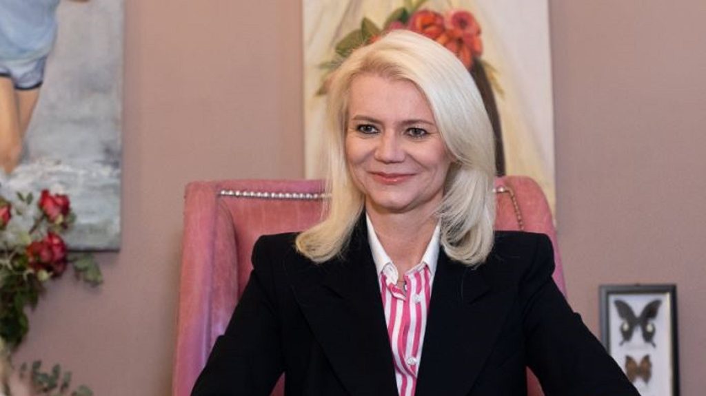 Η Ιωάννα Γάκα έδινε συμβουλές σε ζευγάρια μέχρι και για την ερωτική επαφή! (βίντεο)
