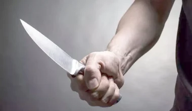Τρόμος με τους Σύριους που βγάλανε μαχαίρια: Βρέθηκε αιμόφυρτος άνδρας στο κέντρο της Θεσσαλονίκης