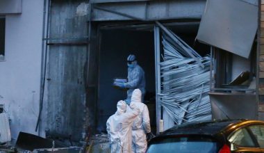 Θεσσαλονίκη: «Στόχος τα ΑΤΜ» – Τι είπαν οι 3 κατηγορούμενοι για την έκρηξη έξω από τράπεζα το 2025