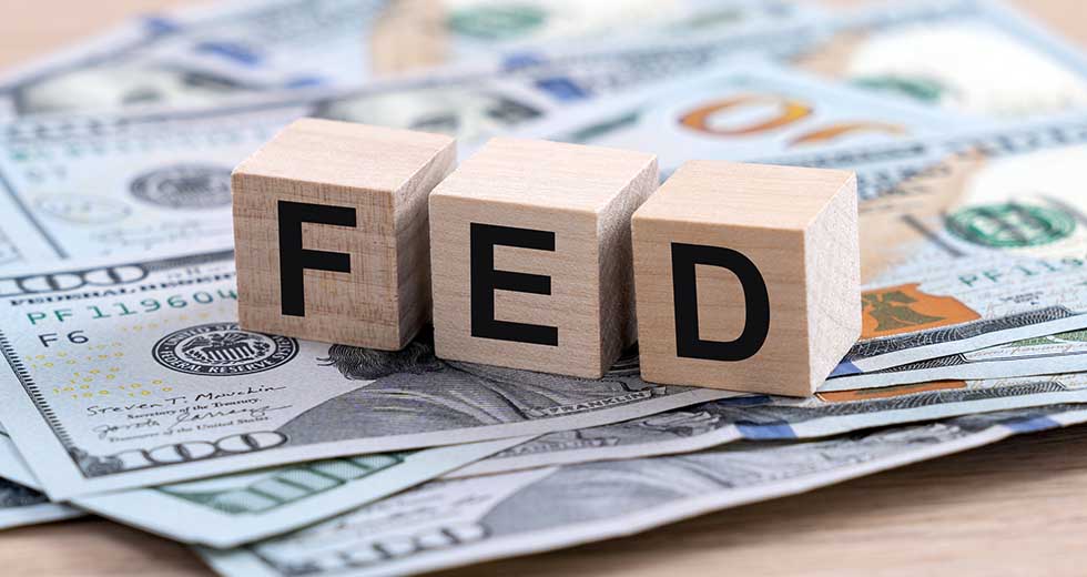 Η FED αύξησε τα επιτόκια κατά 25 μονάδες βάσης — Πρώτη αύξηση από το 2023