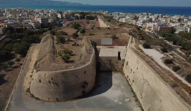 Ηράκλειο: Άνδρας έπεσε από τα Ενετικά Τείχη – Μεταφέρθηκε στο νοσοκομείο