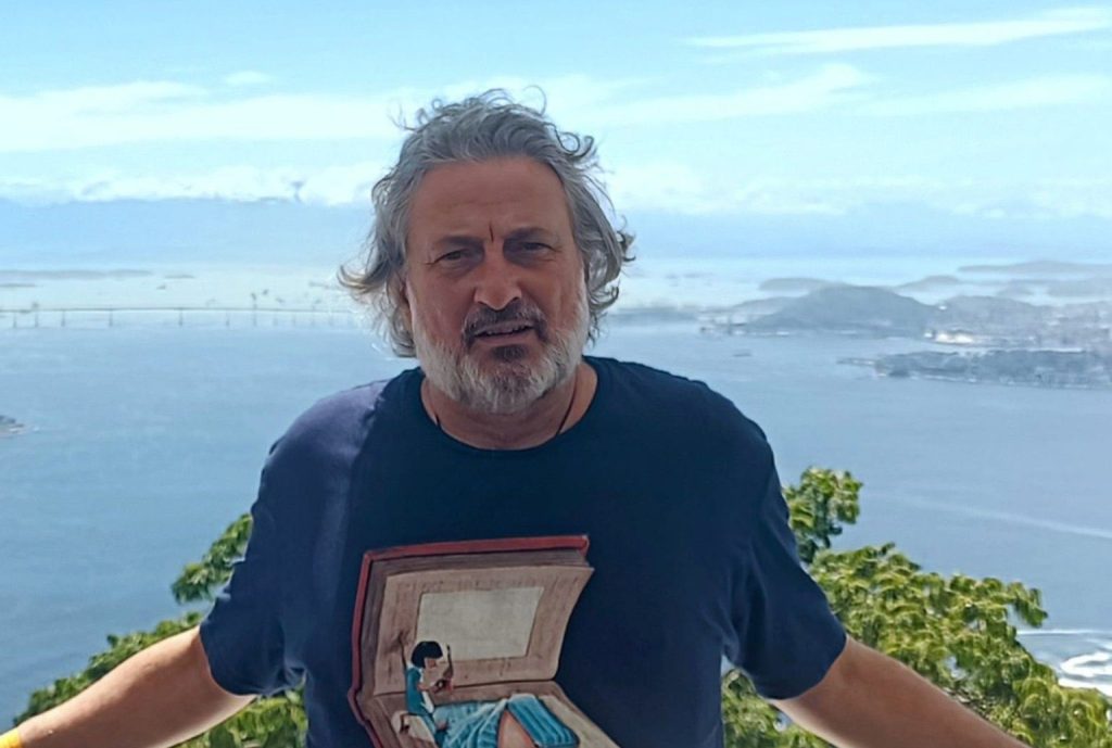 Πρώην πελάτισσα του υπνοθεραπευτή: «Μου έλεγε ότι ο πατέρας μου μπορεί να έχει μετενσαρκωθεί σε μένα»