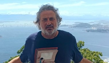 Πρώην πελάτισσα του υπνοθεραπευτή: «Μου έλεγε ότι ο πατέρας μου μπορεί να έχει μετενσαρκωθεί σε μένα»