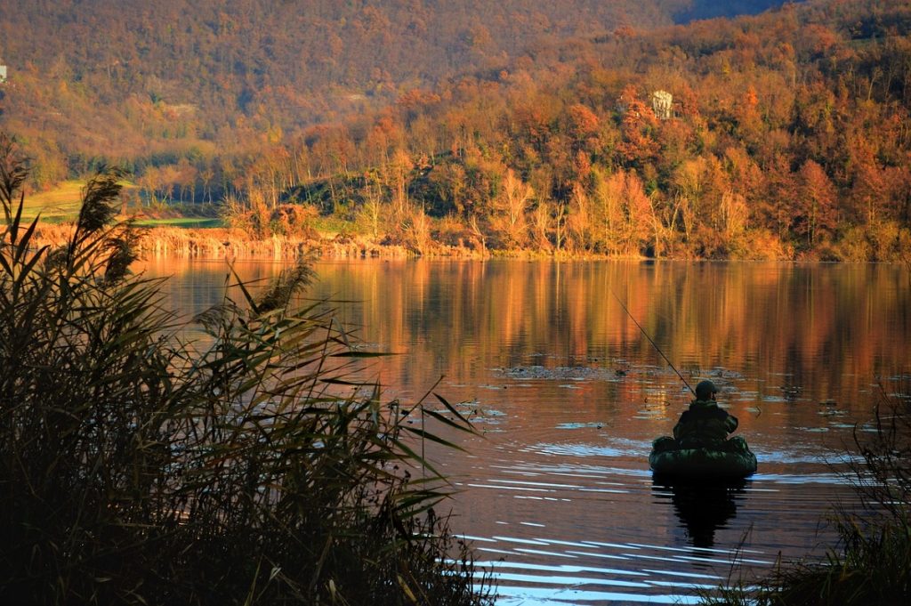 Fallcation: Γιατί το φθινόπωρο γίνεται η νέα αγαπημένη εποχή για διακοπές