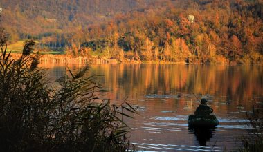Fallcation: Γιατί το φθινόπωρο γίνεται η νέα αγαπημένη εποχή για διακοπές