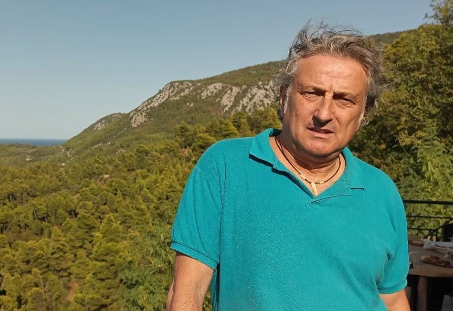 Γ.Μαζωνάκης: Νέα στοιχεία για τον υπνοθεραπευτή – Όταν έλεγε ότι πνεύμα είχε εγκλωβιστεί σε κινητό!