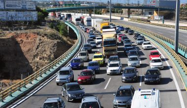 ΚΤΕΟ: Έρχονται ηλεκτρονικές διασταυρώσεις για χιλιάδες οχήματα – Ποιοι κινδυνεύουν με πρόστιμο 400€