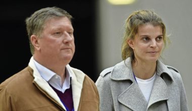 Γιαν Τοπς: Το προφίλ του άνδρα που θέλει να τα «πάρει όλα» από την Αθηνά Ωνάση
