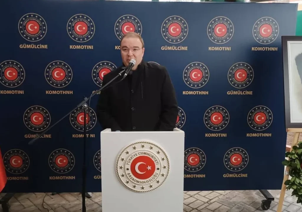 Αϊκούτ Ουνάλ: Αιφνίδια απομάκρυνση του Τούρκου πρόξενου στην Κομοτηνή – Επέστρεψε στην Άγκυρα