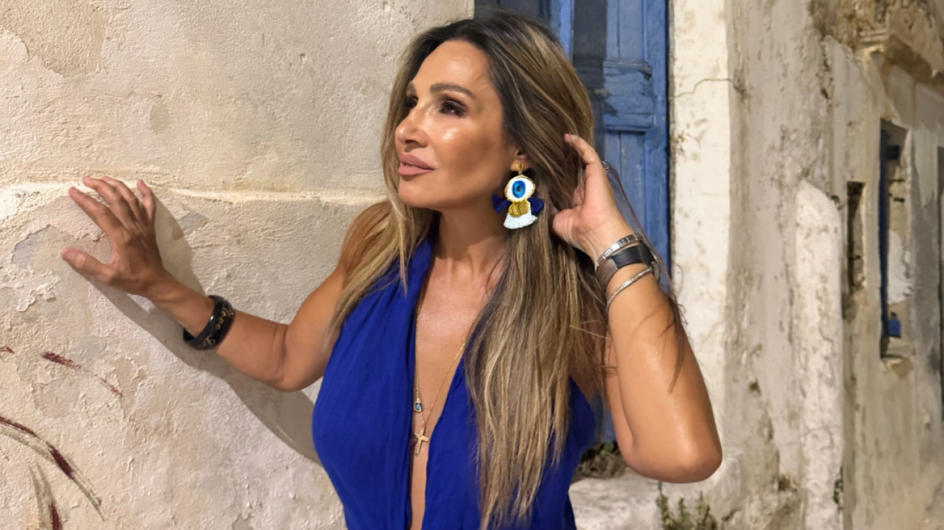 «Έχεις παραμορφωθεί, έγινες χάλια» – Ξέσπασε η Ελένη Πετρουλάκη για τα σχόλια που δέχτηκε (βίντεο)