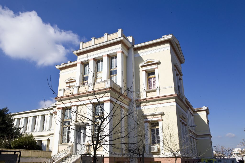 Διευκρινίσεις του νοσοκομείου «Ελπίς» για δημοσιεύματα περί αλλαγής ώρας στον θάνατο του Γ.Μαζωνάκη
