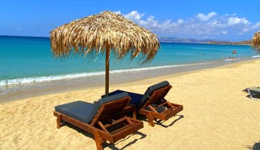 Βουλιαγμένη: Στον ανακριτή ο 76χρονος και η 21χρονη για τον θάνατο του 82χρονου