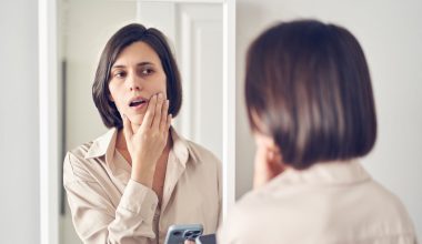 «Ferritin face»: Το νέο trend που συνδέει το χλωμό και κουρασμένο πρόσωπο με έλλειψη σιδήρου