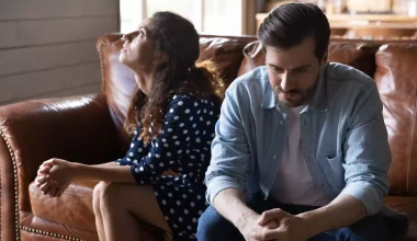 Σχέσεις και άγχος: Τα έξι σημάδια που δείχνουν ότι η σχέση σας επιβαρύνει ψυχολογικά