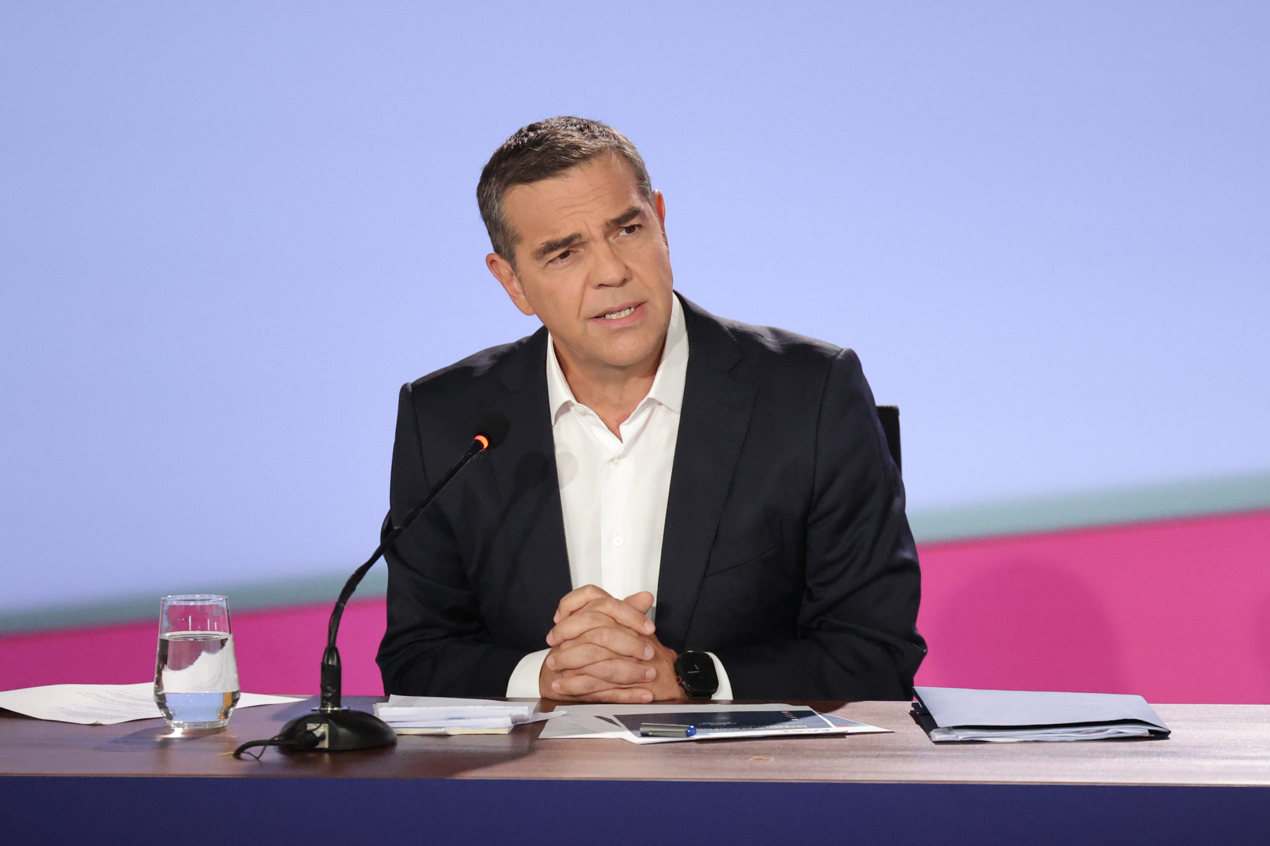 Οι τέσσερις παρεμβάσεις που προτείνει ο Α.Τσίπρας για τη μείωση των τιμών στα καύσιμα