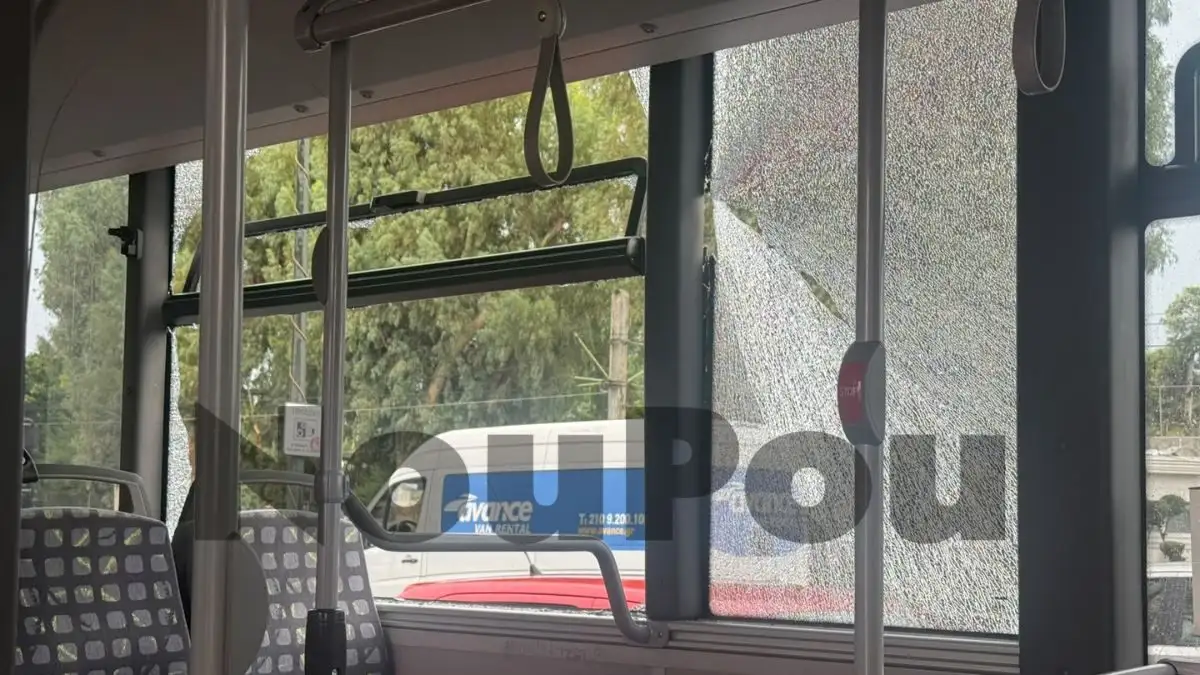 Άλιμος: Λεωφορείο συγκρούστηκε με φορτηγό στην Ποσειδώνος