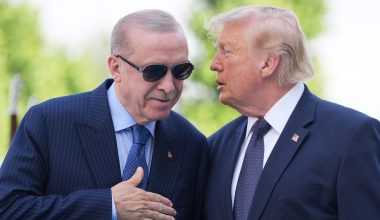 Ν.Τραμπ για Ρ.Τ.Ερντογάν: «Είναι σκληρό καρύδι – Μην τα βάζετε μαζί του» (βίντεο)
