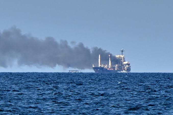 Η Ρωσία «χτύπησε» εμπορικό πλοίο στη Μαύρη Θάλασσα: Νεκρός ο Ουκρανός καπετάνιος