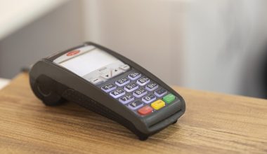 Πρόστιμο 11.200 ευρώ σε ιδιοκτήτη πάρκινγκ: Ήταν προφυλακισμένος και του είχαν κατασχέσει το POS