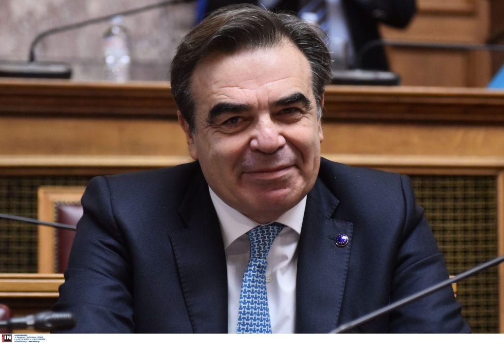 Ο Μ.Σχοινάς στη Βουλή «άδειασε» όλους τους προκατόχους του για τον ΟΠΕΚΕΠΕ