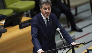 Βρετανός ΥΠΕΞ σε Τεχεράνη: «Δεν θα ανεχτούμε εχθρικές ενέργειες στο έδαφός μας»
