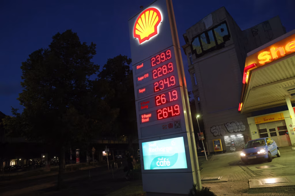 Το πρώτο δραστικό μέτρο των Γερμανών για να αναχαιτιστεί η ραγδαία αύξηση της τιμής στα καύσιμα