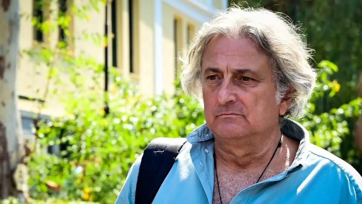 Τι λέει ο δικηγόρος του υπνοθεραπευτή – «Έχει χάσει τον ύπνο του» (βίντεο)