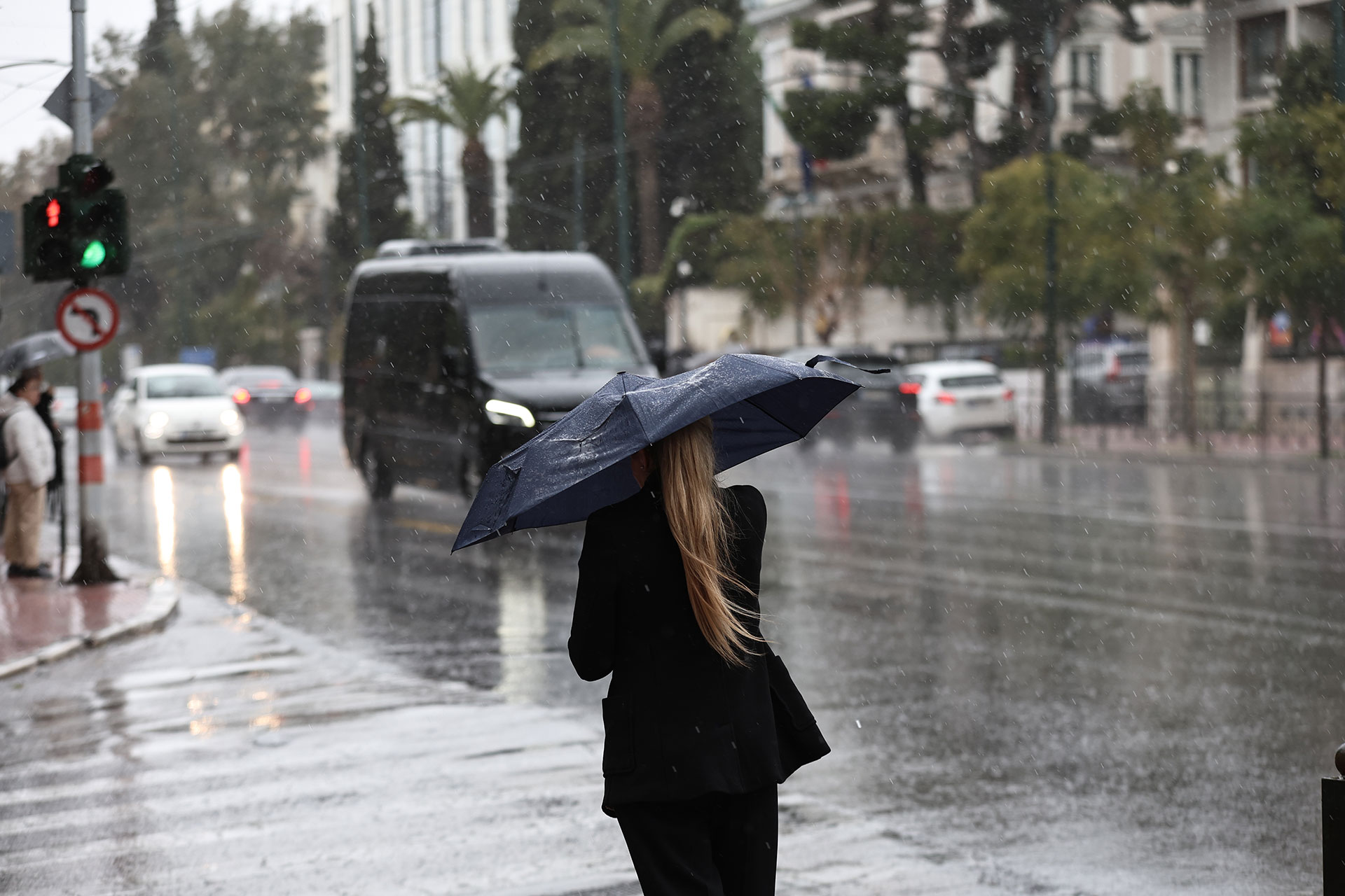 Καιρός: Νέο έκτακτο δελτίο της ΕΜΥ – Πορτοκαλί προειδοποίηση για ισχυρές καταιγίδες