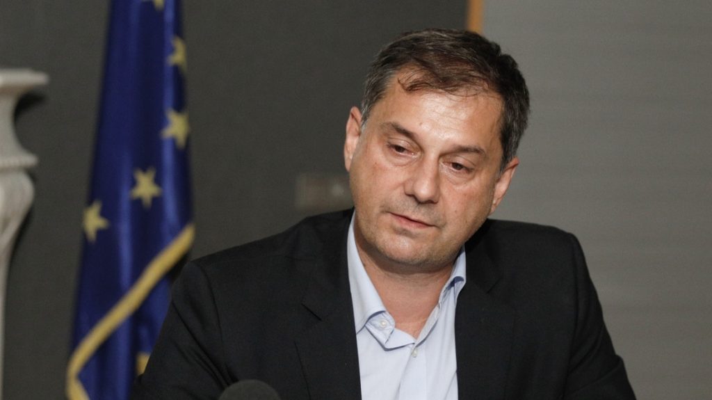 Χ.Θεοχάρης: «Όσοι δεν μας ψηφίζουν είναι κακομοίρηδες»