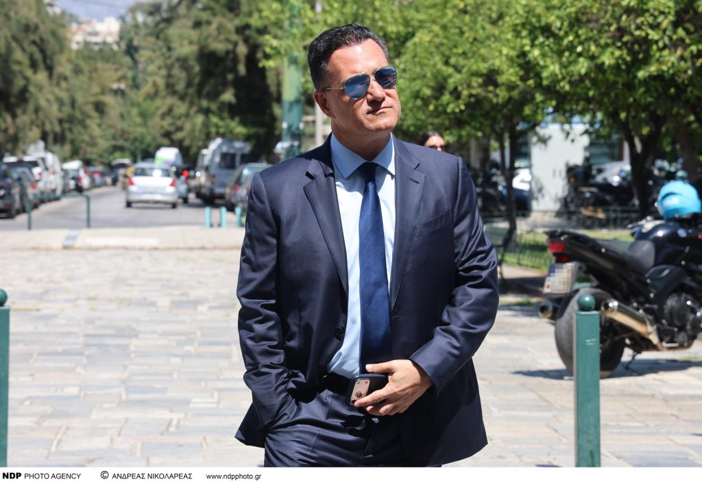 Α.Γεωργιάδης: «Είναι συμπαίκτης μου στο τένις» – Ανακοίνωσε τον Δ.Σκουλό στα ψηφοδέλτια της ΝΔ