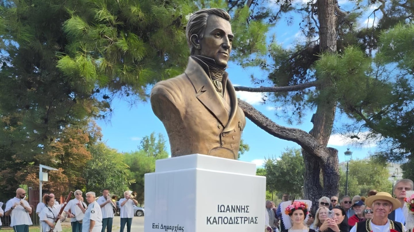 Ο Δήμος Θεσσαλονίκης έστησε προτομή προς τιμήν του Ιωάννη Καποδίστρια στο Πάρκο Κέρκυρας