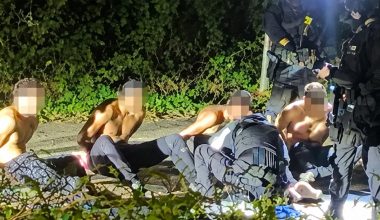 Ελεύθεροι με εγγύηση οι πέντε Βρετανοί που συνελήφθησαν κοντά στη στρατιωτική βάση RAF Fairford