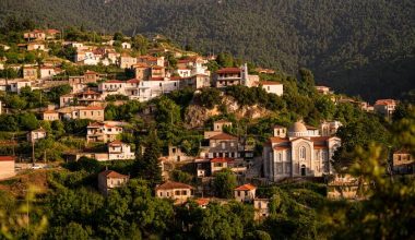 Βαμβακού: Το ορεινό χωριό της Λακωνίας που «ξαναζωντανεύει»