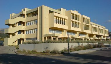Η ακρίβεια «γονάτισε» τους επιτυχόντες: Γιατί 400 φοιτητές δεν εγγράφηκαν στο Πανεπιστήμιο Πατρών