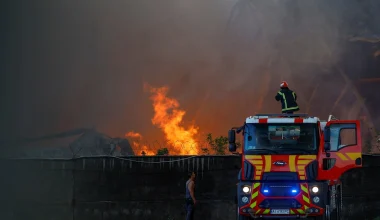 Ρωσία: Τουλάχιστον 13 νεκροί από πυρκαγιά σε εργοστάσιο πυροτεχνημάτων (βίντεο)