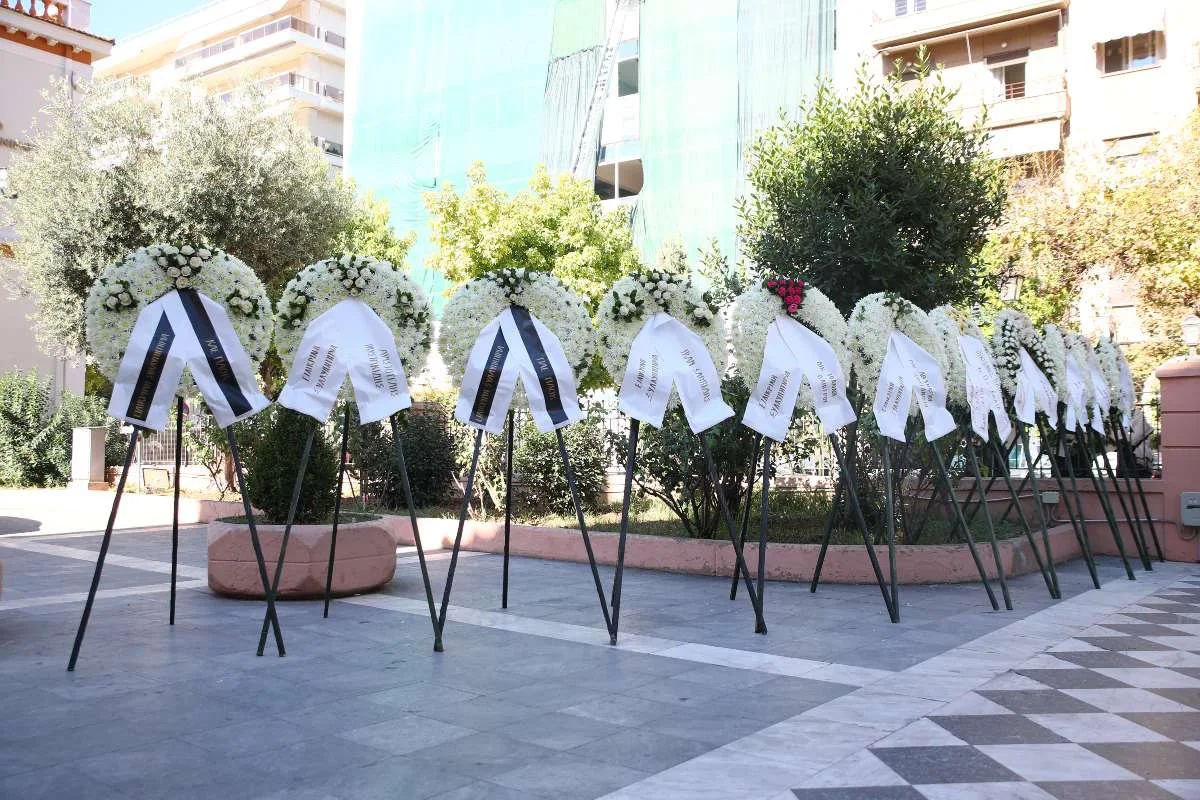 Κηδεία Σούλη Μαρκόπουλου: Συγκίνηση στο τελευταίο «αντίο»