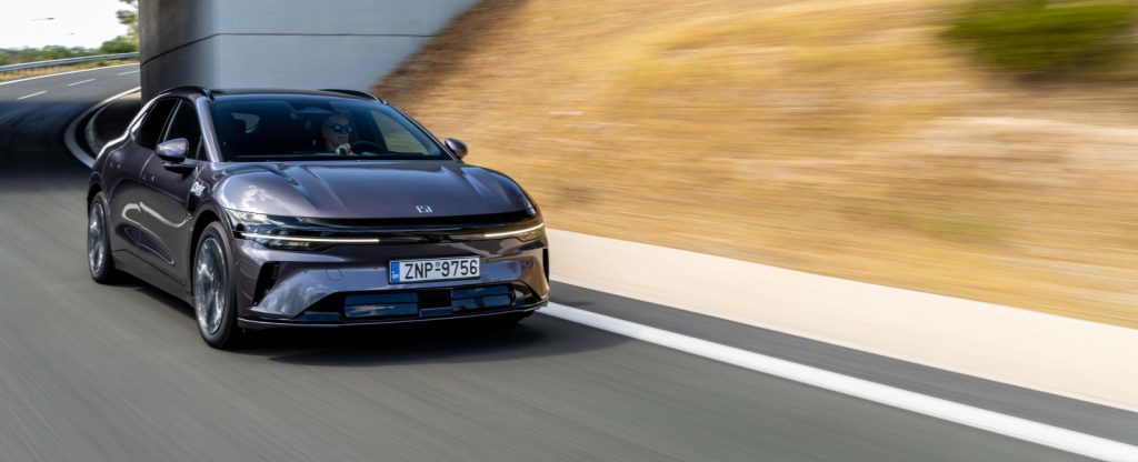 Δοκιμάζουμε το νέο Zeekr 7GT Long Range RWD – GT
