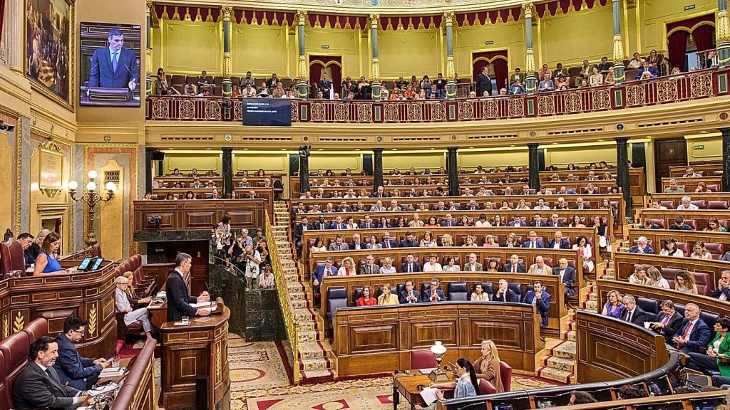 Η ισπανική Γερουσία απέρριψε την επικύρωση συνθήκης φιλίας με την Γαλλία