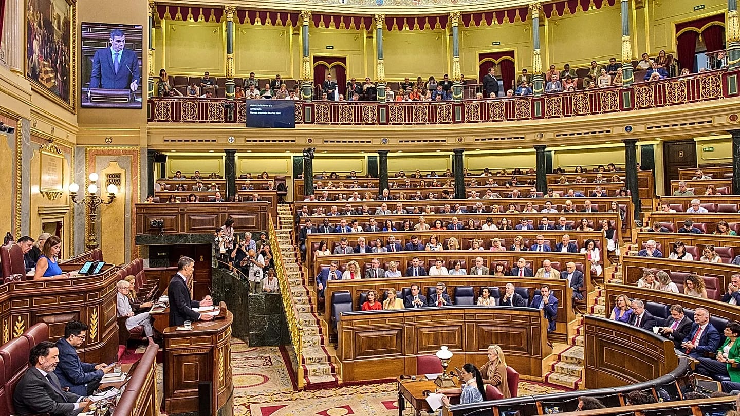 Η ισπανική Γερουσία απέρριψε την επικύρωση συνθήκης φιλίας με την Γαλλία