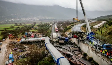 Έγκλημα στα Τέμπη: Τι ψάχνουν στο κινητό του σταθμάρχη