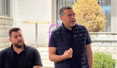 «Μύδροι» Α.Τσίπρα από την Ηλεία: «Τα λαμόγια έφαγαν ό,τι μπορούσαν –  Πρωταγωνιστής ο Μητσοτάκης»